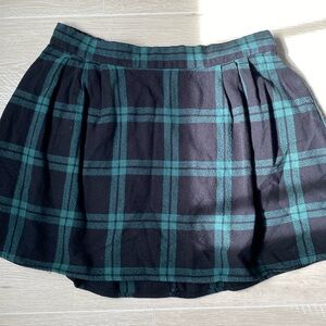 Green Black Plaid Skirt Size Small